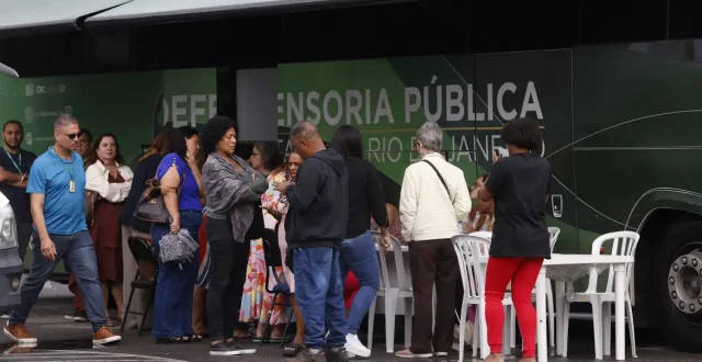 Relatos à ouvidoria da Defensoria do RJ citam violações em operação